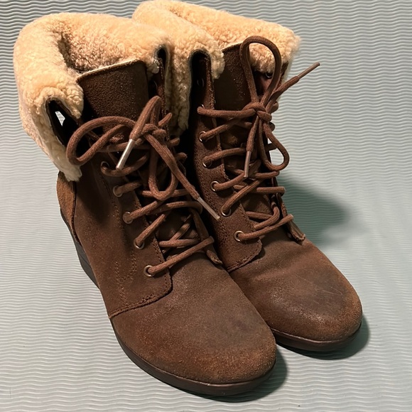 UGG Shoes - UGG winter waterproof boots, US size 7